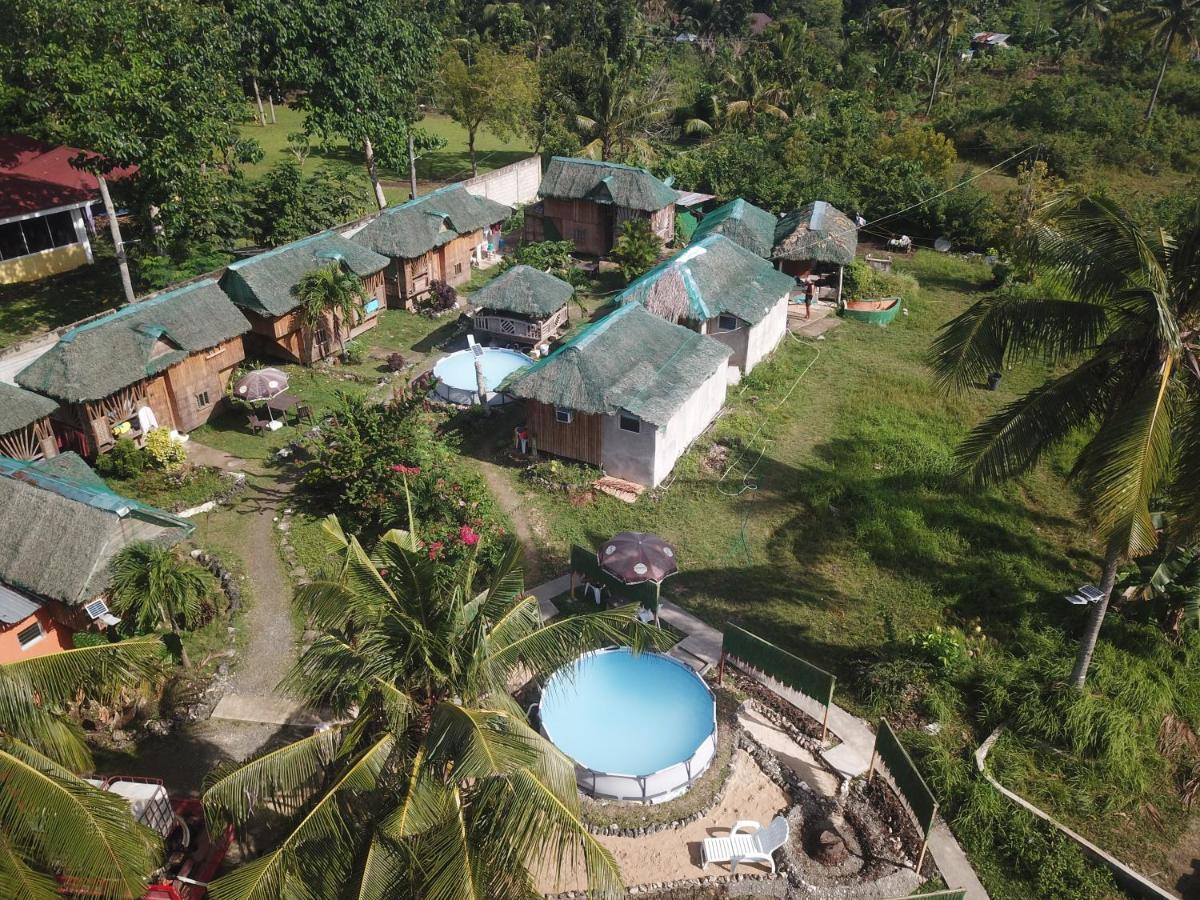 Nirvana Resort & Dive Centre - 몰볼 외부 사진