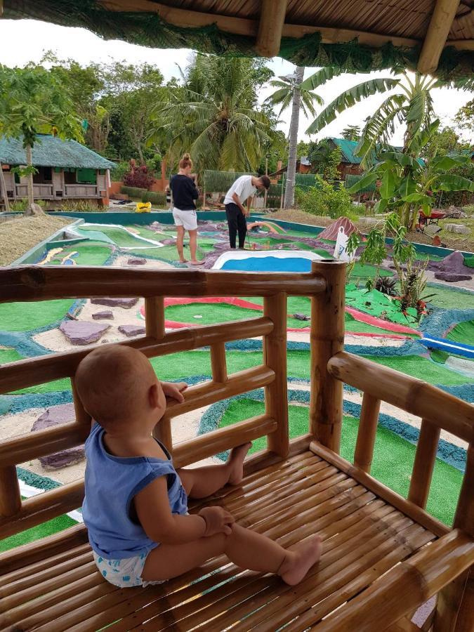 Nirvana Resort & Dive Centre - 몰볼 외부 사진