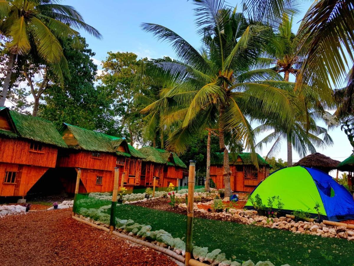 Nirvana Resort & Dive Centre - 몰볼 외부 사진